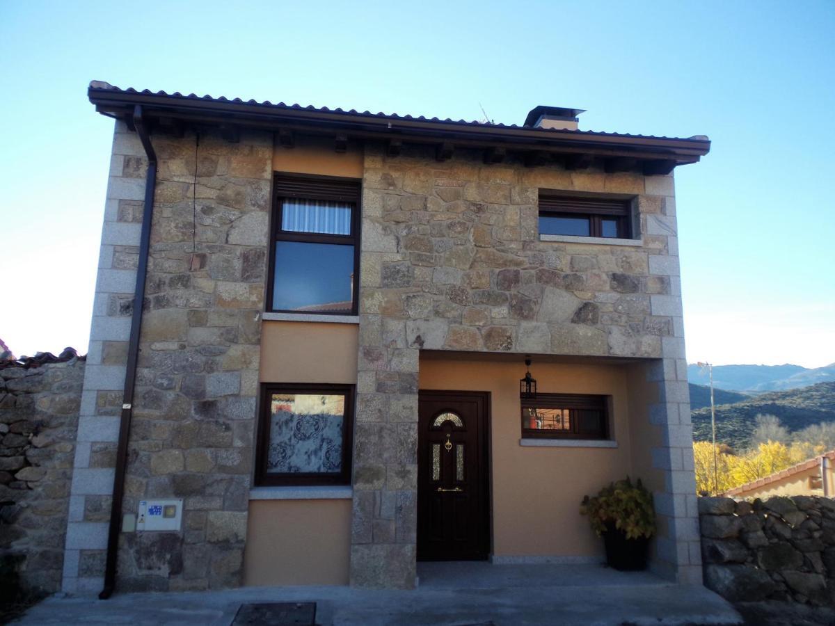 Pendan De Gredos Villa San Martín del Pimpollar Eksteriør bilde